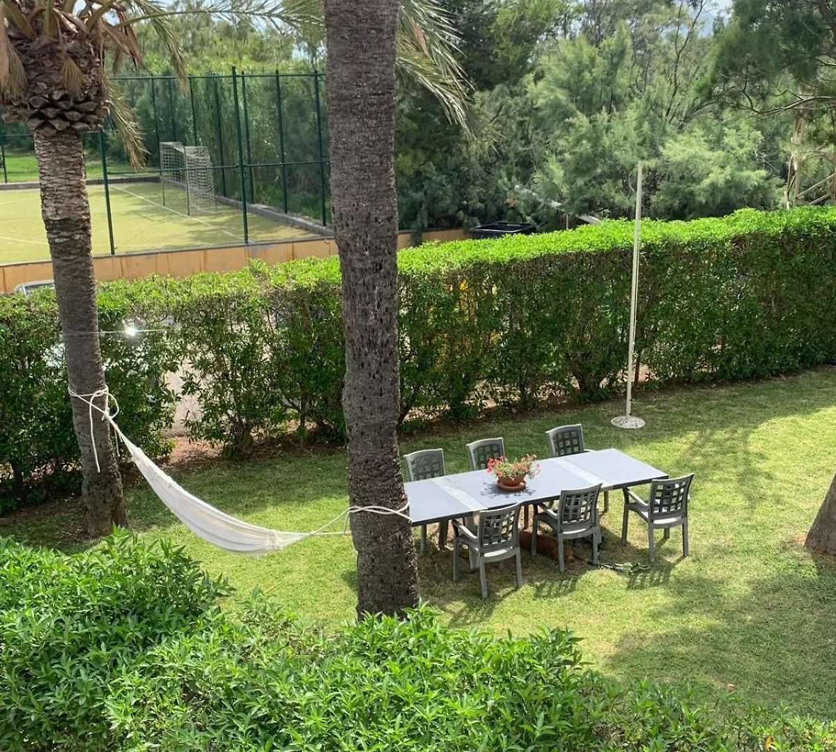 Sunny Spacious Family Apartment In Puerto Pollensa  Port de Pollença